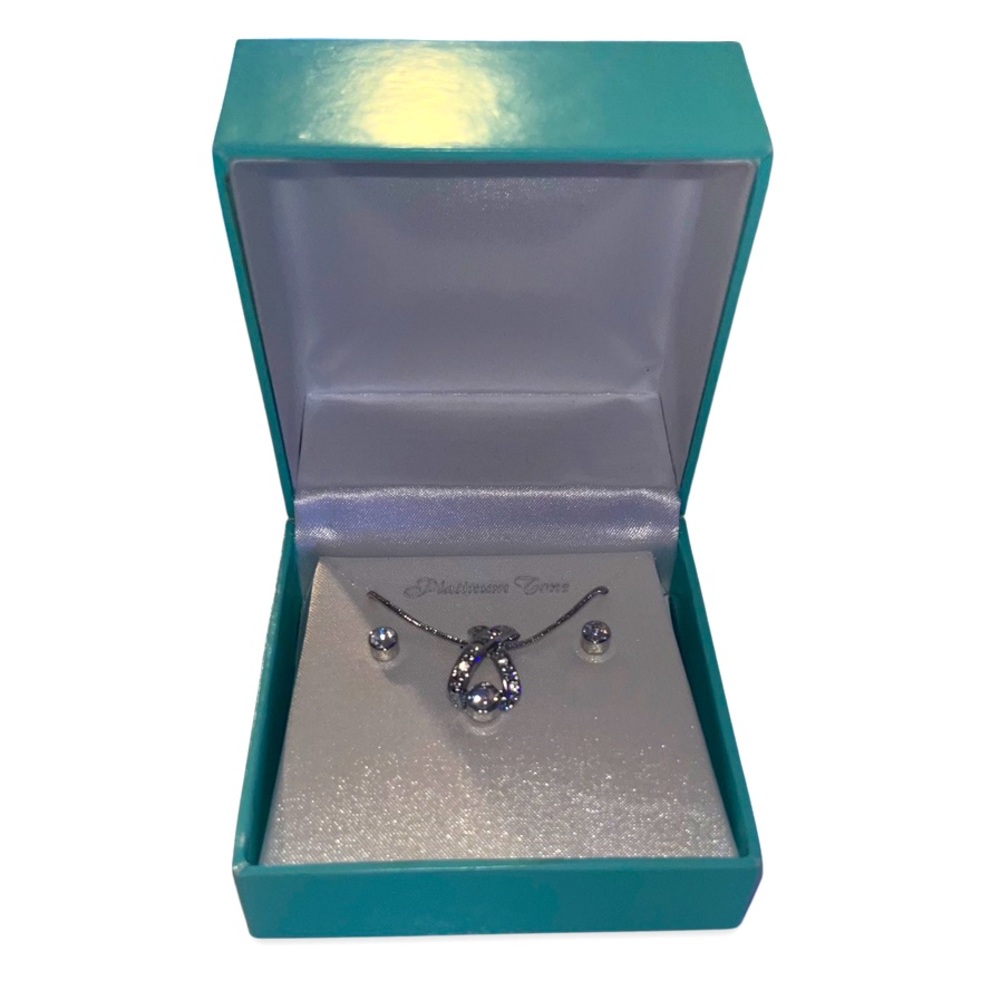 Platinum jewelry silver set